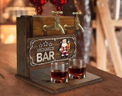 BK Gift Kişiye Özel Kabartma Yeni Yıl Tasarımlı İsimli Çift Musluklu Doğal Ahşap İçki Standı-7, İçki Standı, Doğum Günü Hediyesi, Ev Hediyesi