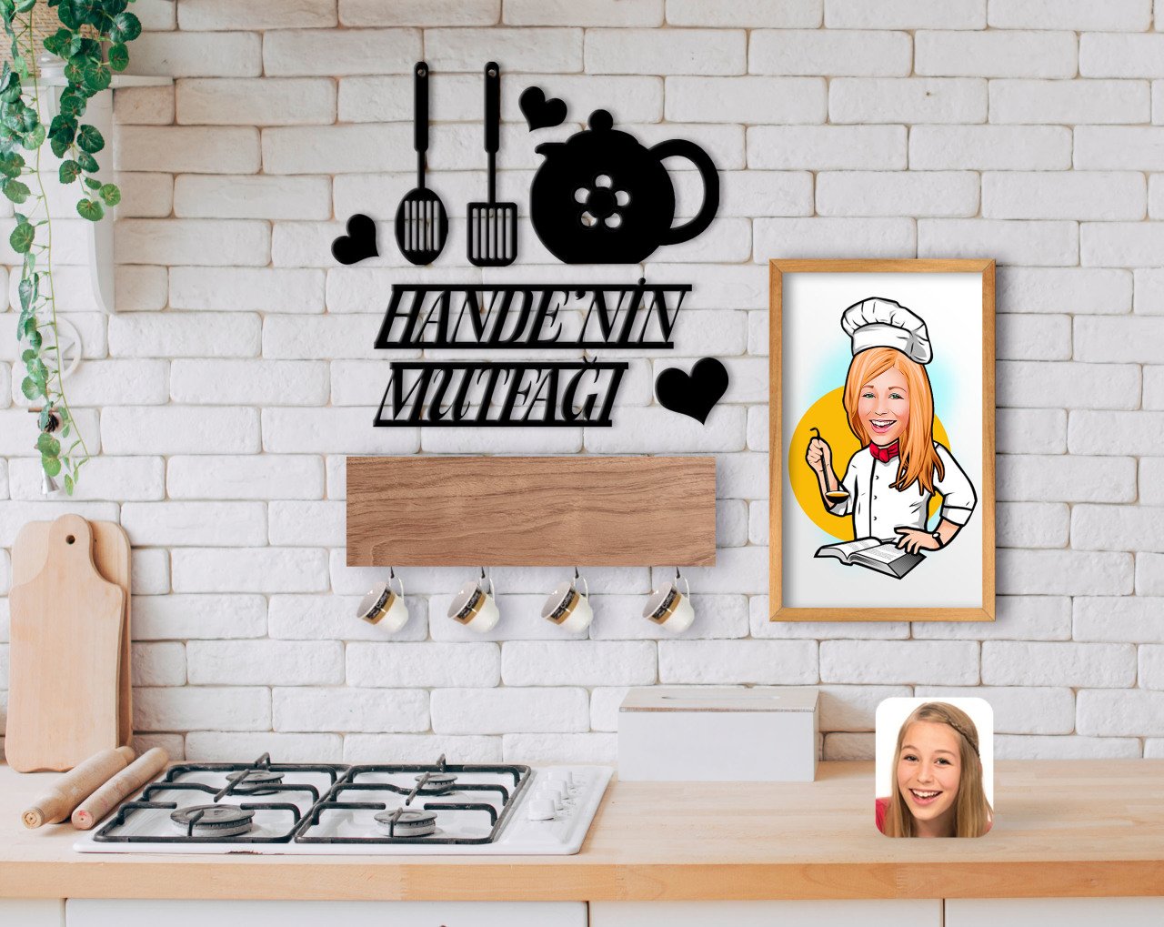 BK Home İsme Özel Mutfak Duvar Süsü Ahşap Karikatürlü Tablo ve Dekoratif Fincan Askılığı Hediye Seti-7