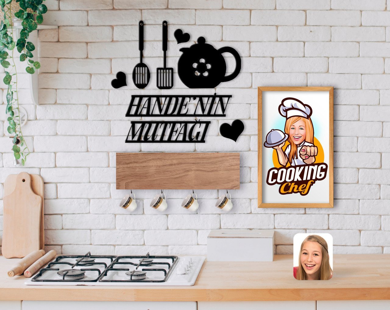 BK Home İsme Özel Mutfak Duvar Süsü Ahşap Karikatürlü Tablo ve Dekoratif Fincan Askılığı Hediye Seti-9