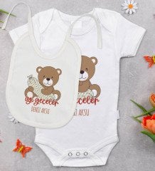 BK Kids Kişiye Özel Sevimli Ayı Tasarımlı Bebek Body Zıbın ve Mama Önlüğü Hediye Seti - Model 1