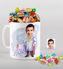 Kişiye Özel Bay Eczacı Karikatürlü Kupa ve Haribo Şeker Hediye Seti-3