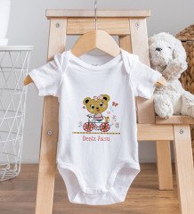 BK Kids Kişiye Özel Sevimli Ayı Tasarımlı Bebek Body Zıbın ve Mama Önlüğü Hediye Seti - Model 2