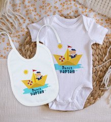 BK Kids Kişiye Özel Sevimli Kaptan Tasarımlı Bebek Body Zıbın ve Mama Önlüğü Hediye Seti - Model 1