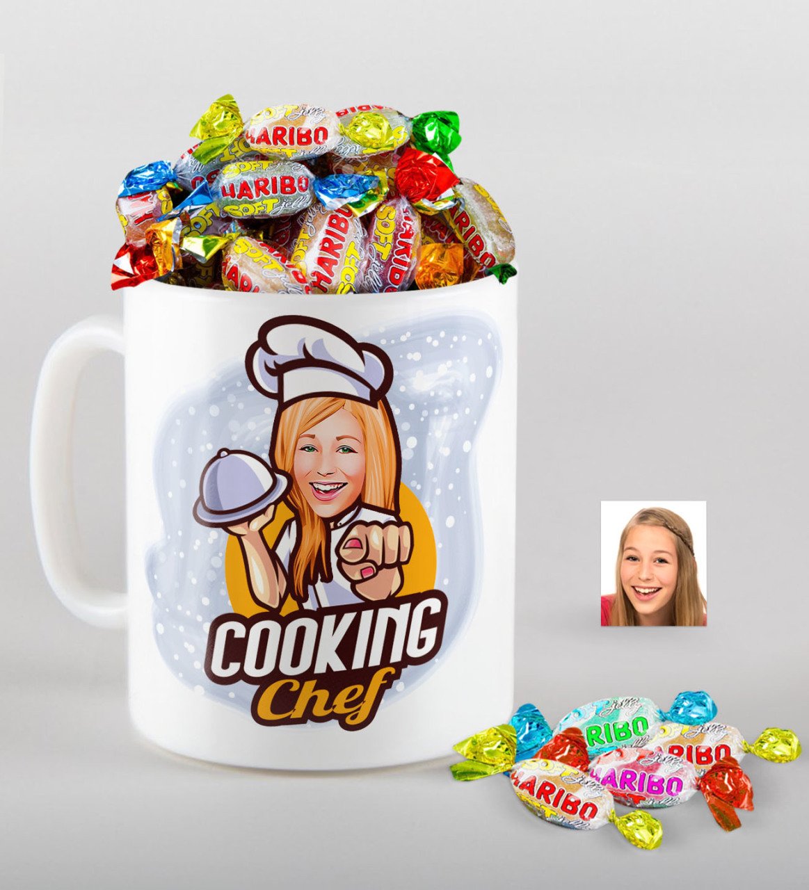 Kişiye Özel Bayan Chef Karikatürlü Kupa ve Haribo Şeker Hediye Seti-15