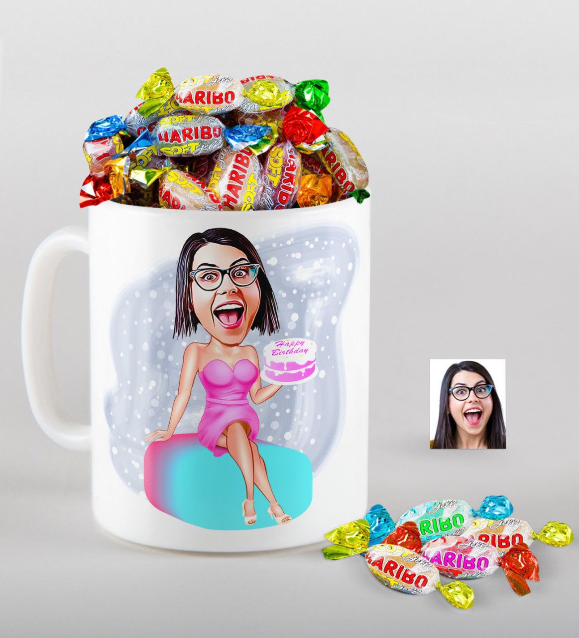 Kişiye Özel Bayan Doğum Günü Karikatürlü Kupa ve Haribo Şeker Hediye Seti-2