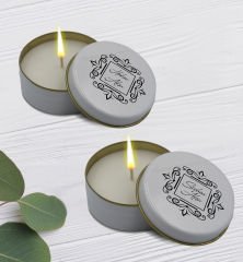 BK Gift Kişiye Özel İsimli 2’li Beyaz Metal Kutuda Kokulu Mum Hediye Seti - 2, Ev Hediyesi, Sevgiliye, Arkadaşa Hediye, Kokulu Mum