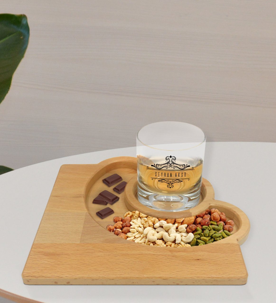 Kişiye Özel İsimli Viski Bardağı ve Doğal Masif Ahşap Yarım Ay Sunum Tabağı Çerezlik Hediye Seti-8