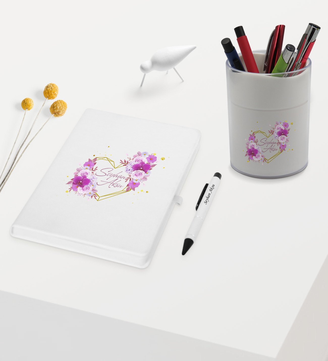 BK Gift Kişiye Özel Çiçek Tasarımlı Beyaz Defter Kalem ve Kalemlik Hediye Seti - Model 3