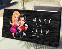 BK Gift Kişiye Özel Sevgililer Karikatürlü Antik Siyah (Ebony) Ahşap Tabela-9, Dekoratif Tabela, Rustik Ev Dekorasyonu, Duvar Dekoru