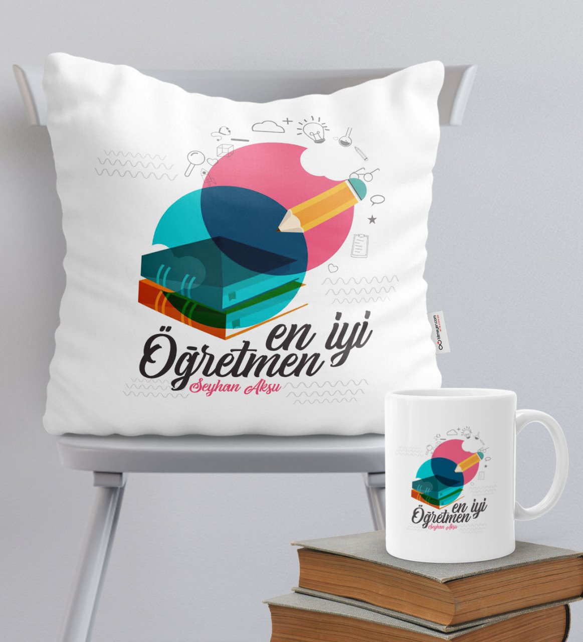 Kişiye Özel En İyi Öğretmen Temalı Yastık Kupa Seti - 3