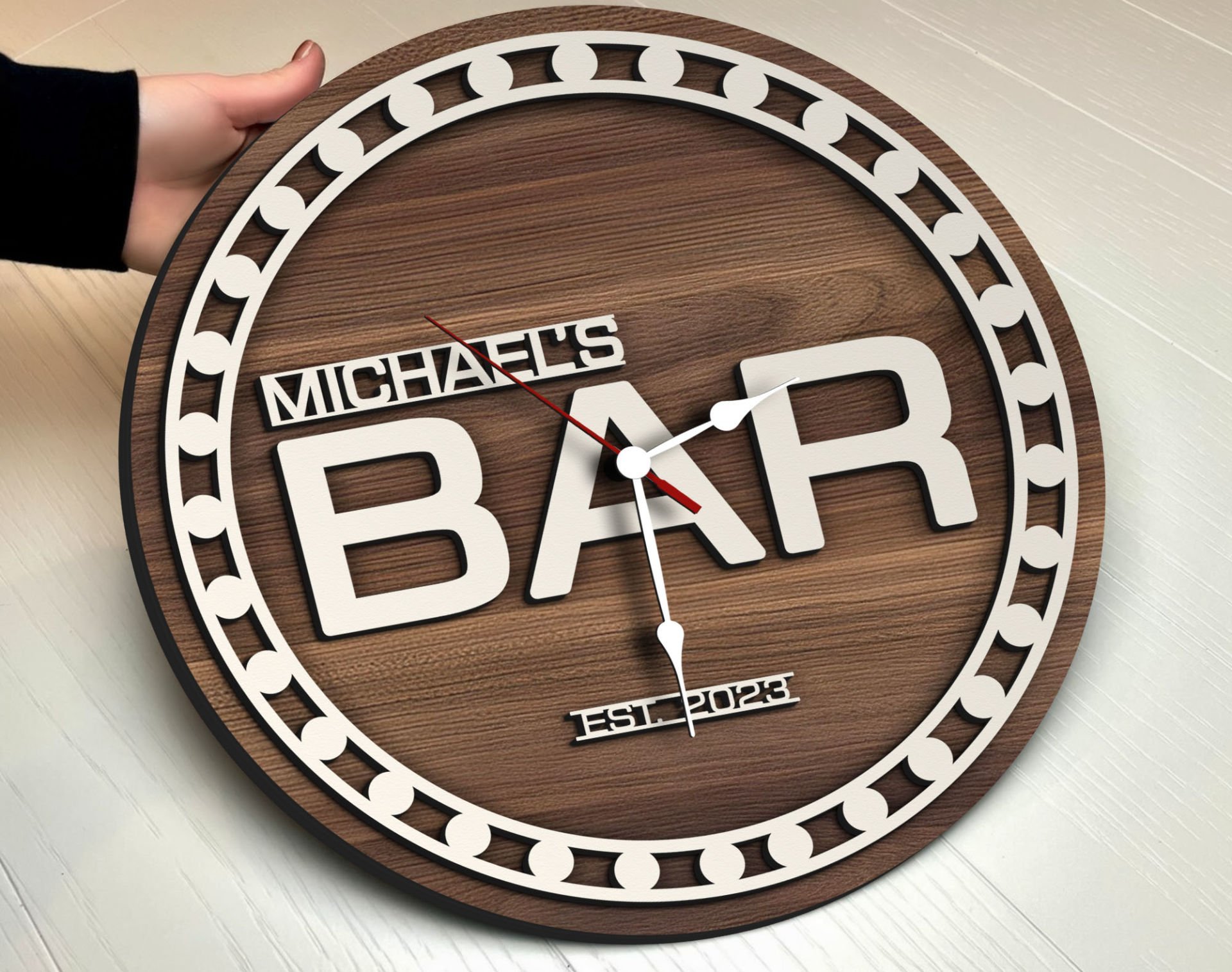 BK Gift Barlara Özel Dekoratif Ceviz Ahşap Duvar Saati 35cm-2 , Bar Duvar Saati , Cafe Duvar Saati , Özel Ahşap Saat