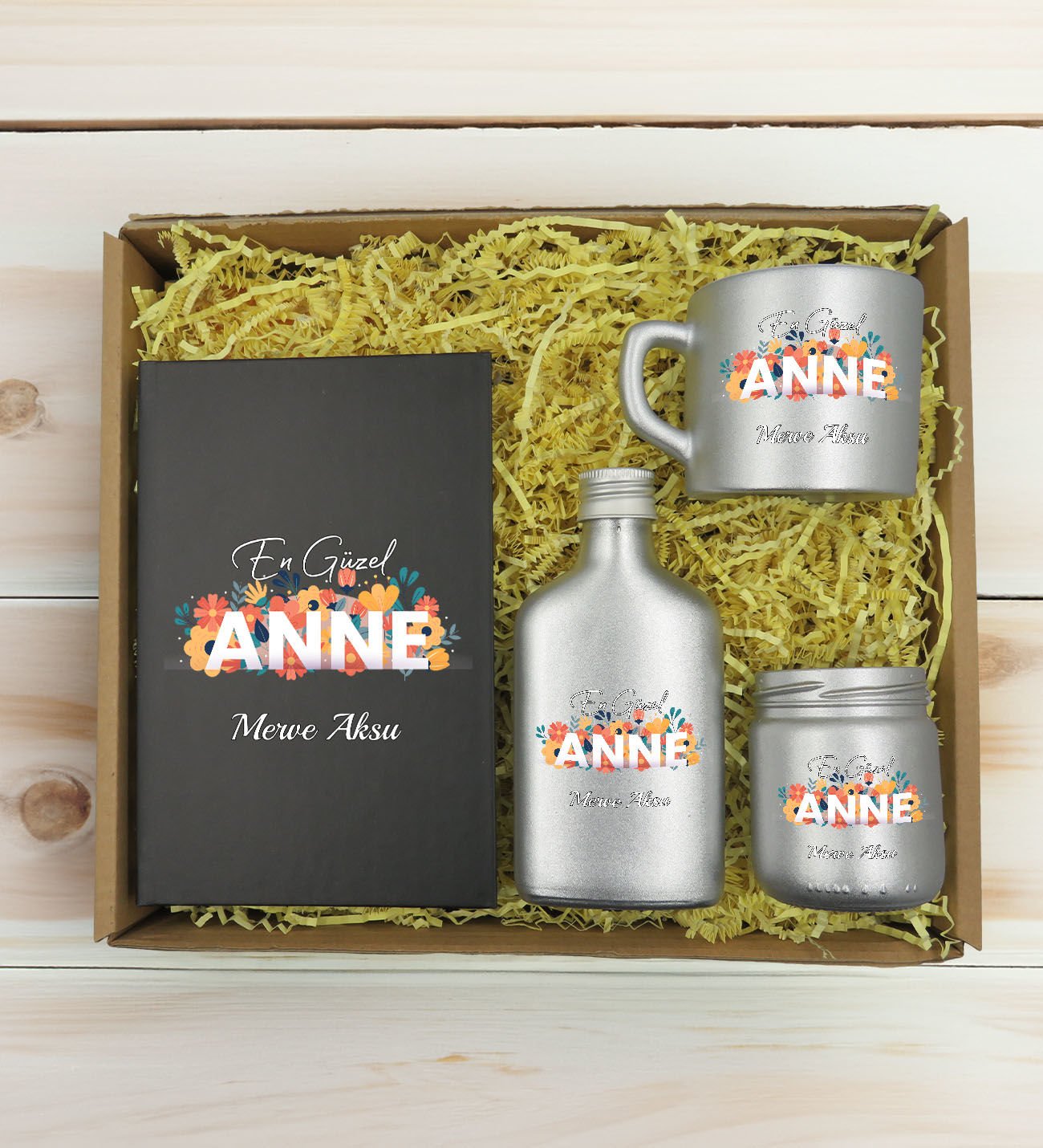 BK Gift Kişiye Özel İsimli DTF Anne Temalı Antrasit Defter & Gümüş Kahve Fincanı & Kolonya & Mum Hediye Seti-2, Anneye Hediye, Anneler Günü Hediyesi