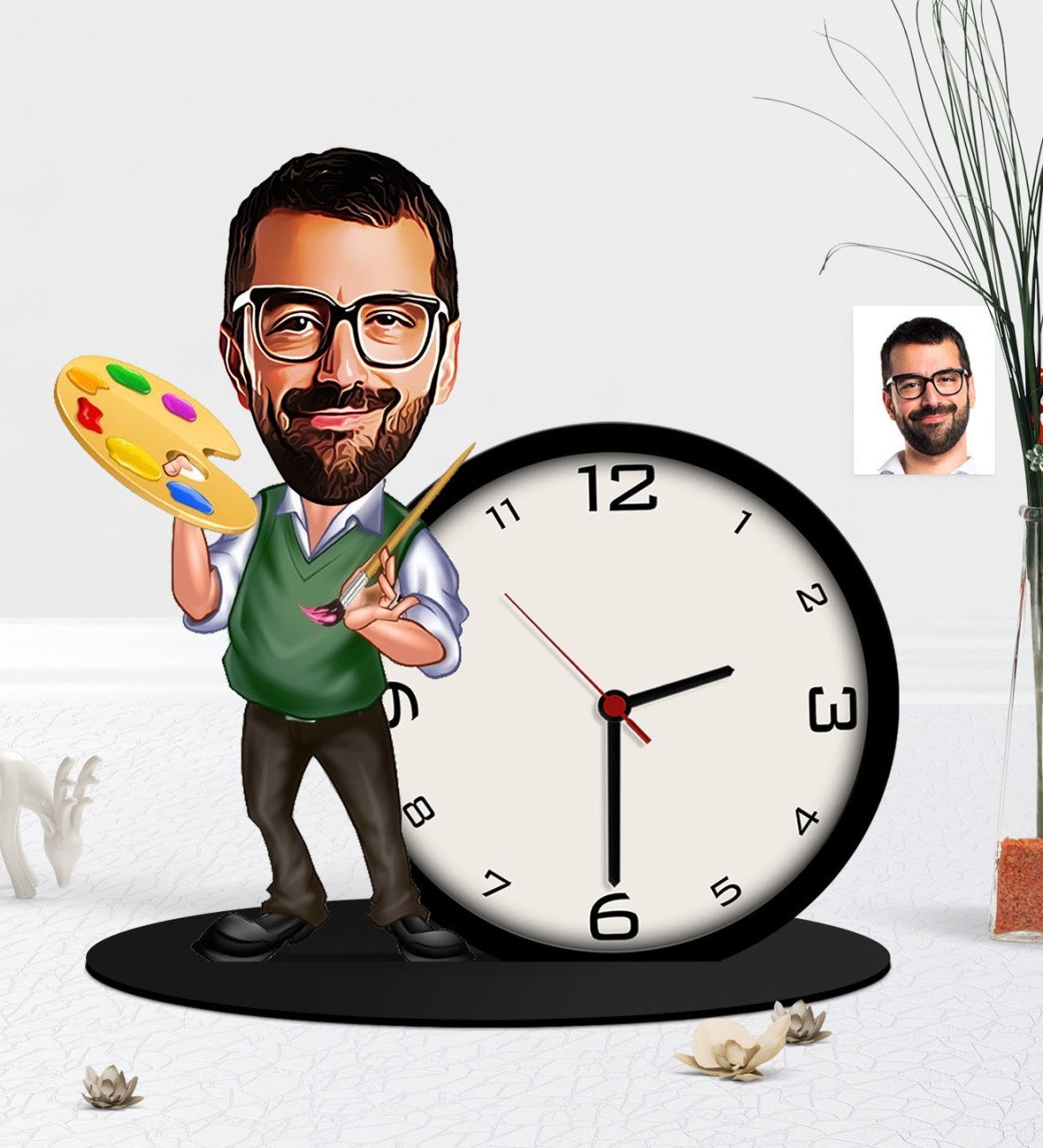 Kişiye Özel Bay Ressam Karikatürlü Ahşap Biblo Masa Saati