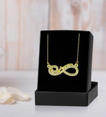BK Gift Kadınlara Özel Siyah Şal ve  Sonsuzluk Annem Kolye Hediye Seti