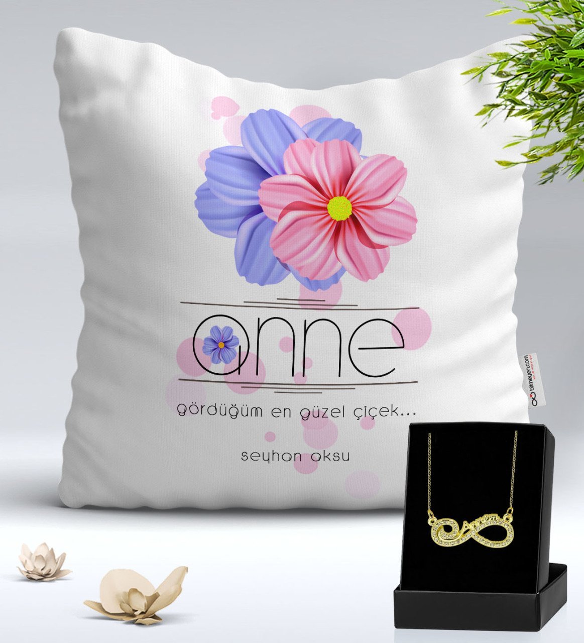 Kişiye Özel Anne Temalı Yastık ve Sonsuzluk Annem Kolye Hediye Seti