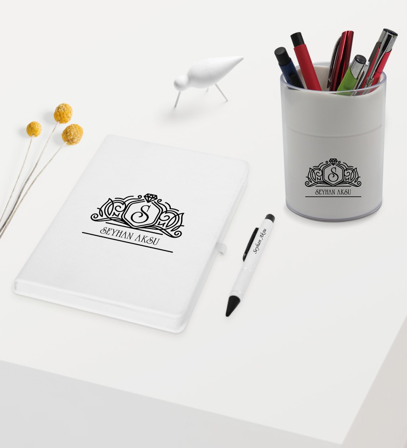 BK Gift Kişiye Özel İsimli Beyaz Defter Kalem ve Kalemlik Hediye Seti - Model 13