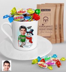 Kişiye Özel Erkek Yeni Yıl Karikatürlü Türk Kahvesi Fincanı Mehmet Efendi Kahve ve Haribo Şeker Hediye Seti-5