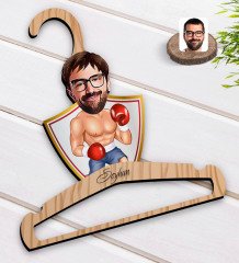 Kişiye Özel Erkek Boksör Karikatürlü Standart Boy Ahşap Elbise Askısı-1