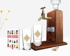 Kişiye Özel Renkli Baskılı İsimli İkili Rakı Bardağı Ahşap Rakı Standı ve Cep Kitabı Hediye Seti-109