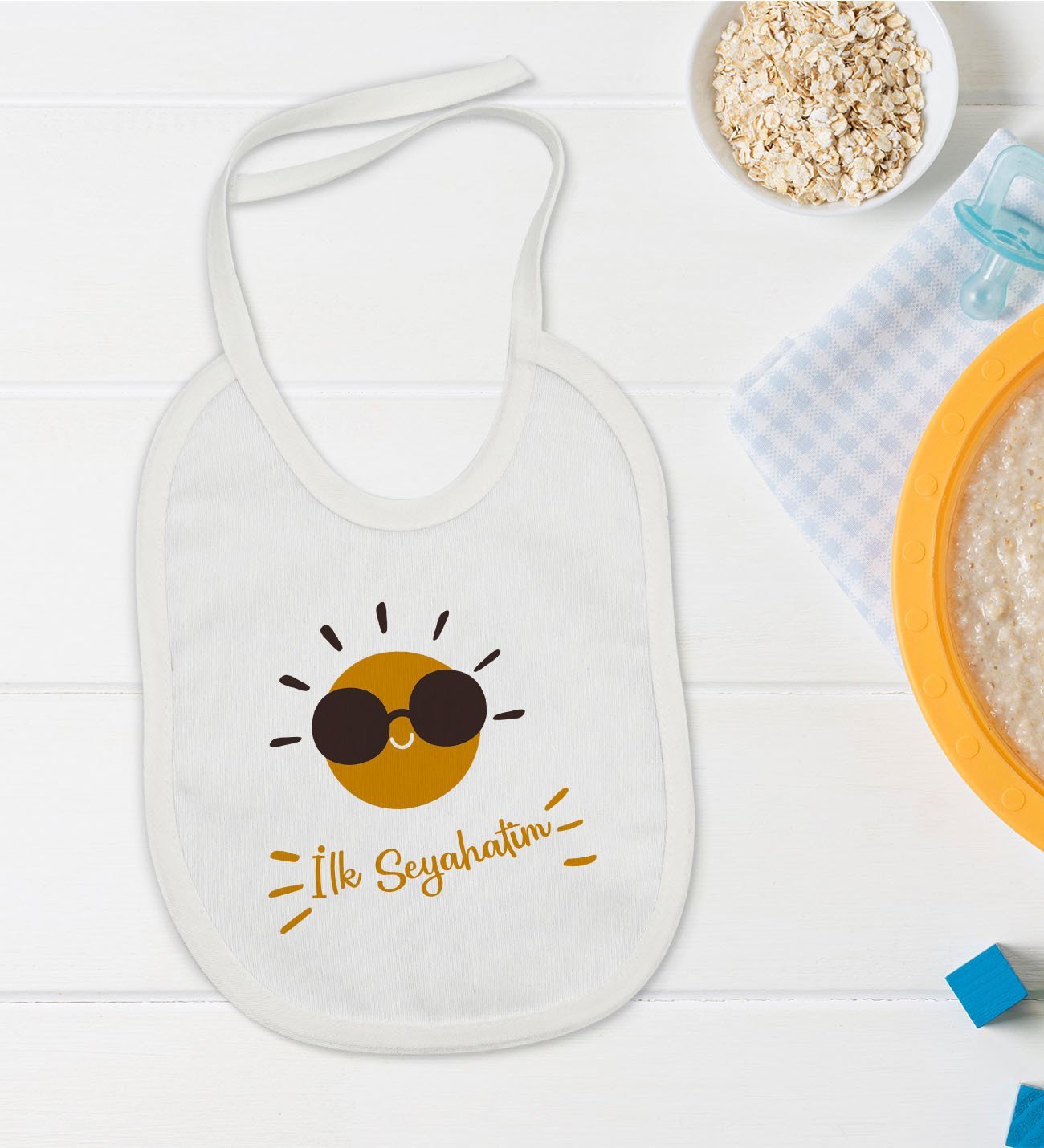 BK Kids İlk Seyahat Tasarımlı Bebek Mama Önlüğü - Model 1