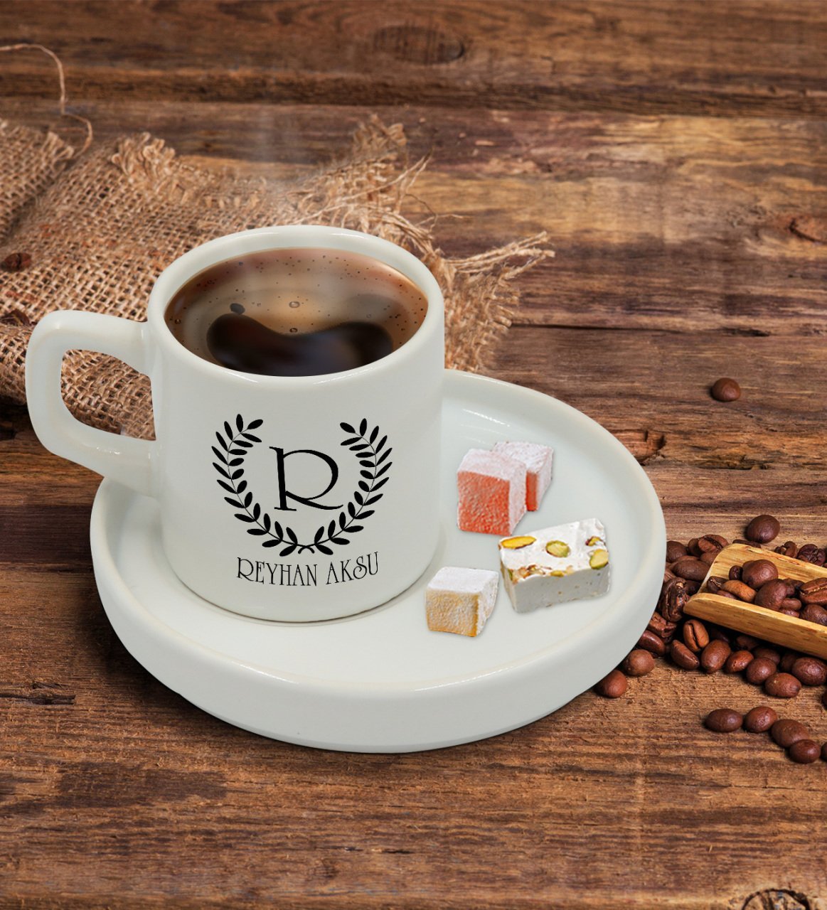 Kişiye Özel Sunum Tabaklı Çelenk Baş Harfli İsimli Türk Kahvesi Fincanı Model 5
