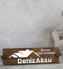 BK Gift Kişiye Özel Figürlü Gayrimenkul Masa İsimliği, Yeni İş Hediyesi, Arkadaşa Hediye, Ofis Hediyesi
