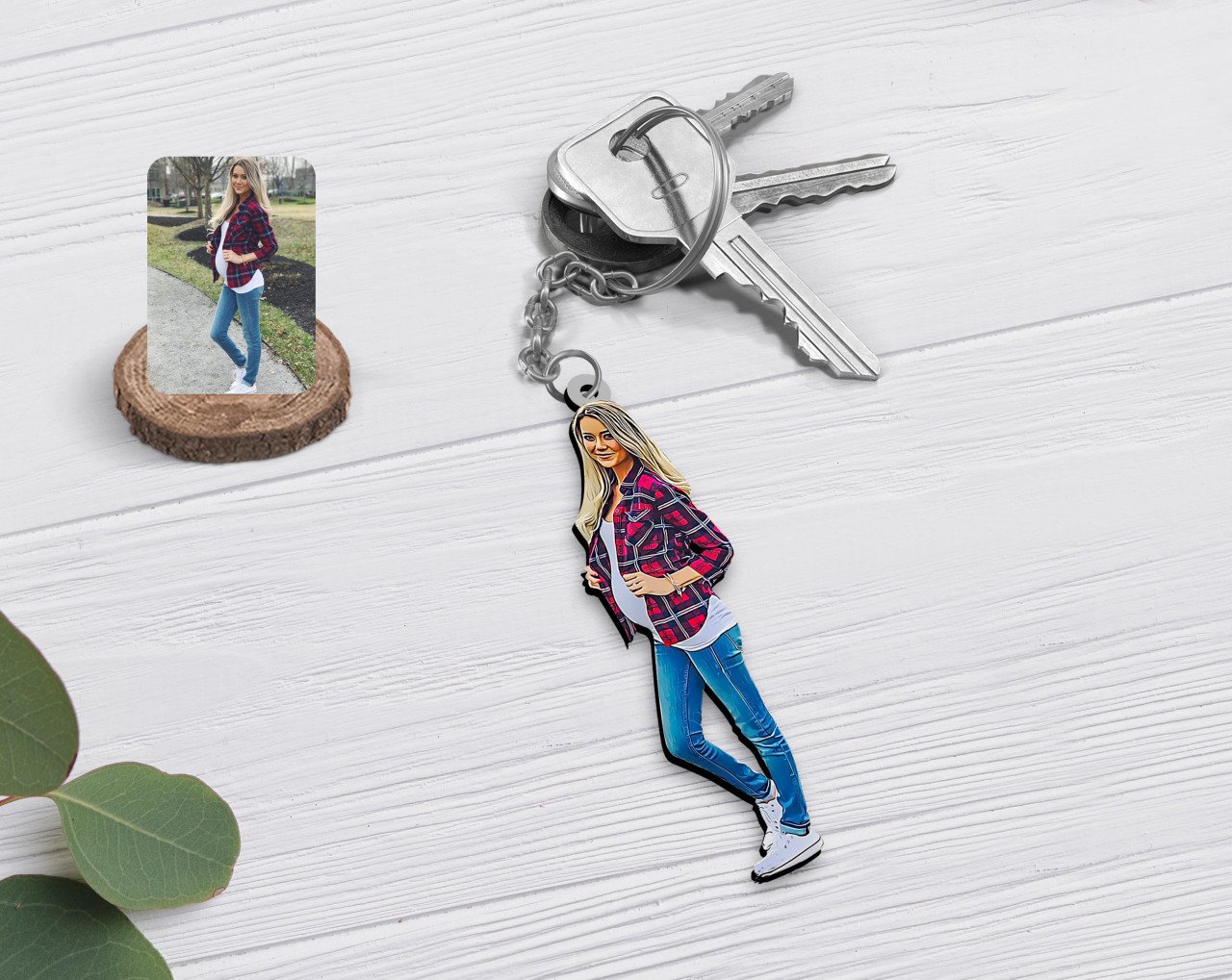 Kişiye Özel Tam Boy Hamile Kadın Karikatürlü Ahşap Anahtarlık-1