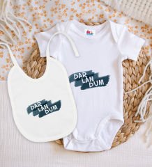 BK Kids Darlandum Tasarımlı Beyaz Bebek Body Zıbın ve Mama Önlüğü Hediye Seti-1