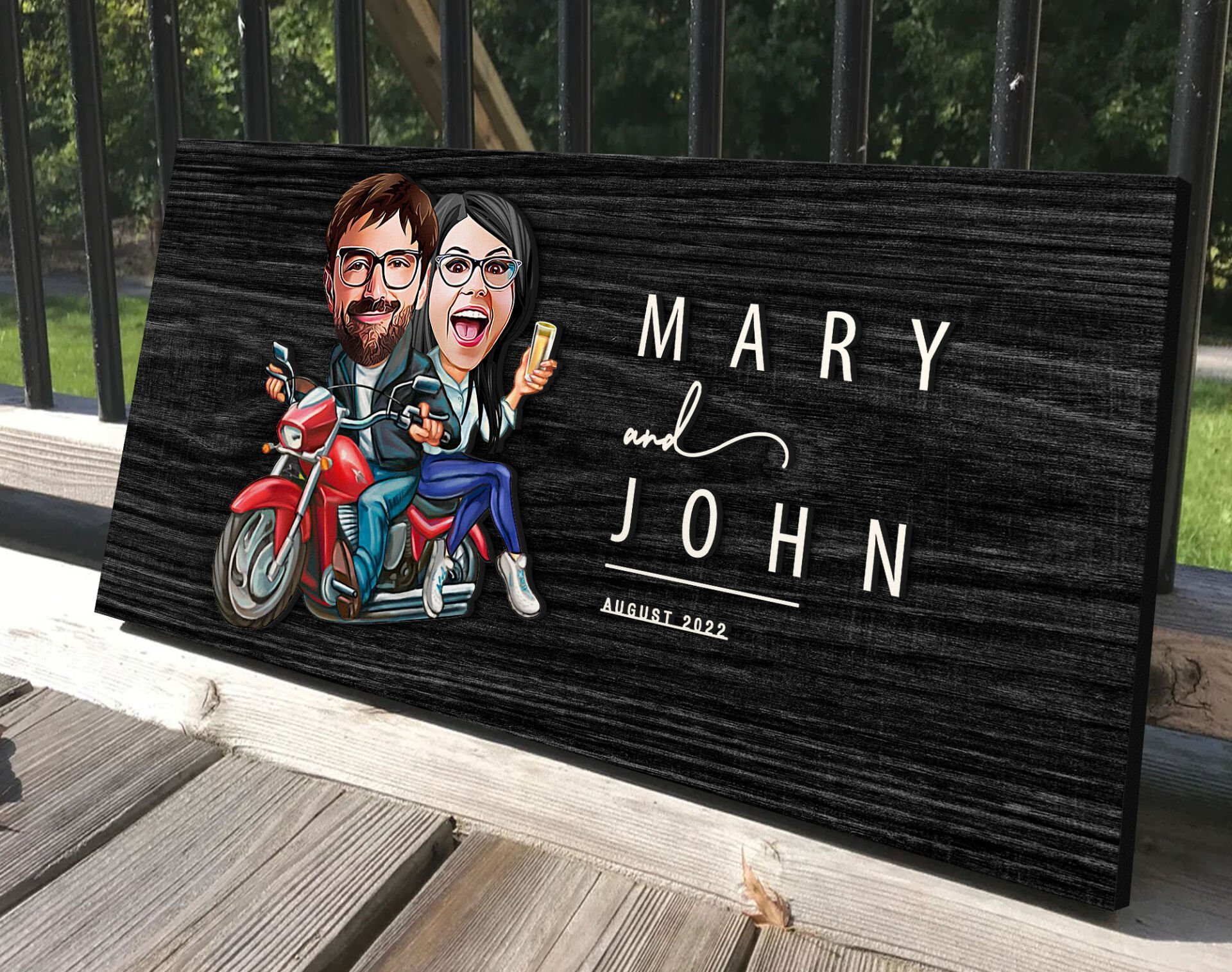 BK Gift Kişiye Özel Sevgililer Karikatürlü Antik Siyah (Ebony) Ahşap Tabela-97, Dekoratif Tabela, Rustik Ev Dekorasyonu, Duvar Dekoru