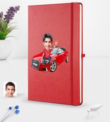 Kişiye Özel Plakalı Erkek Audi A3 Karikatürlü Kırmızı Termo Deri Defter 16x24cm Model 1