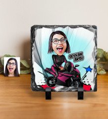 Kişiye Özel Bayan Motorcu Karikatürlü Dekoratif Doğal Taş