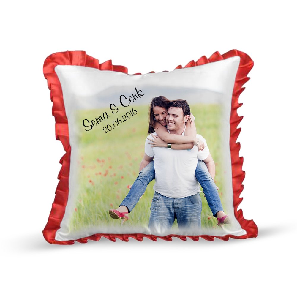 Kişiye Özel Kırmızı Fırfırlı Saten Kare Yastık Kılıfı
