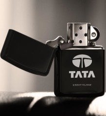 Kişiye Özel Tata Benzinli Siyah Metal Çakmak