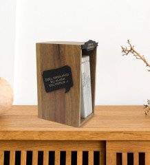 Kişiye Özel İsimli Ahşap Kütüphanede Tolstoy Unutulmaz Eserleri(6 Kitap) ve Kitap Ayracı Hediye Seti