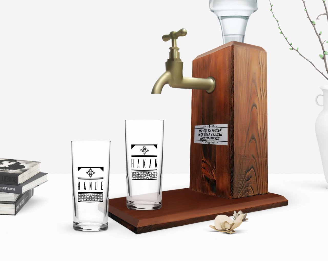 Kişiye Özel Renkli Baskılı İsimli İkili Rakı Bardağı ve Ahşap Rakı Standı Hediye Seti-21