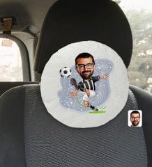 Kişiye Özel Erkek Siyah Beyaz Futbolcu Karikatürlü Yuvarlak Araç Koltuk Yastığı-1
