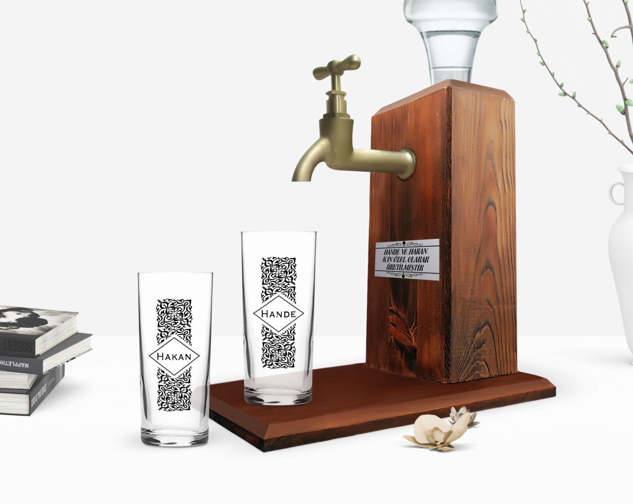 Kişiye Özel Renkli Baskılı İsimli İkili Rakı Bardağı ve Ahşap Rakı Standı Hediye Seti-25