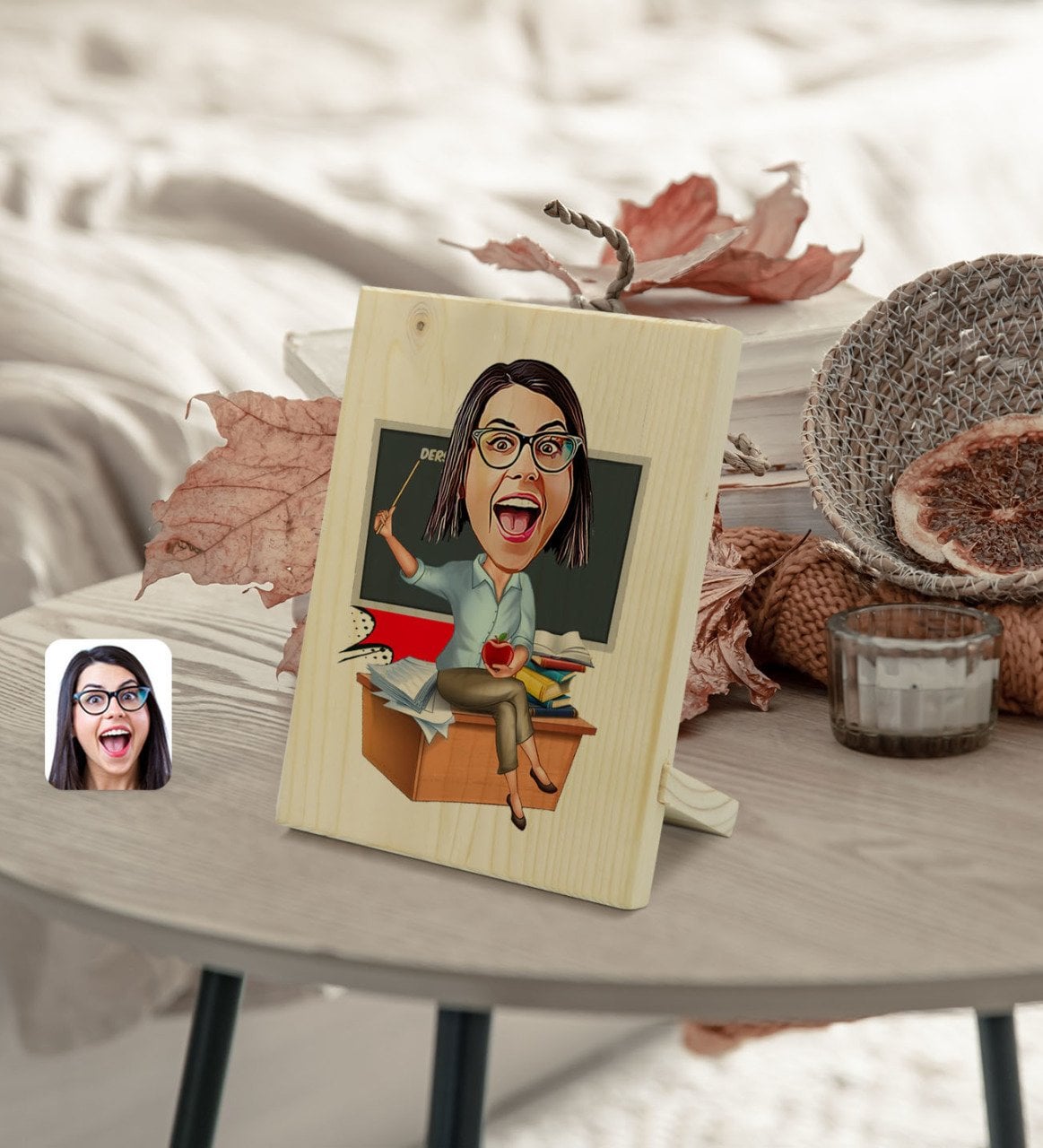 Kişiye Özel Kadın Öğretmen Karikatürlü Dekoratif Ahşap Çerçeve Model 2