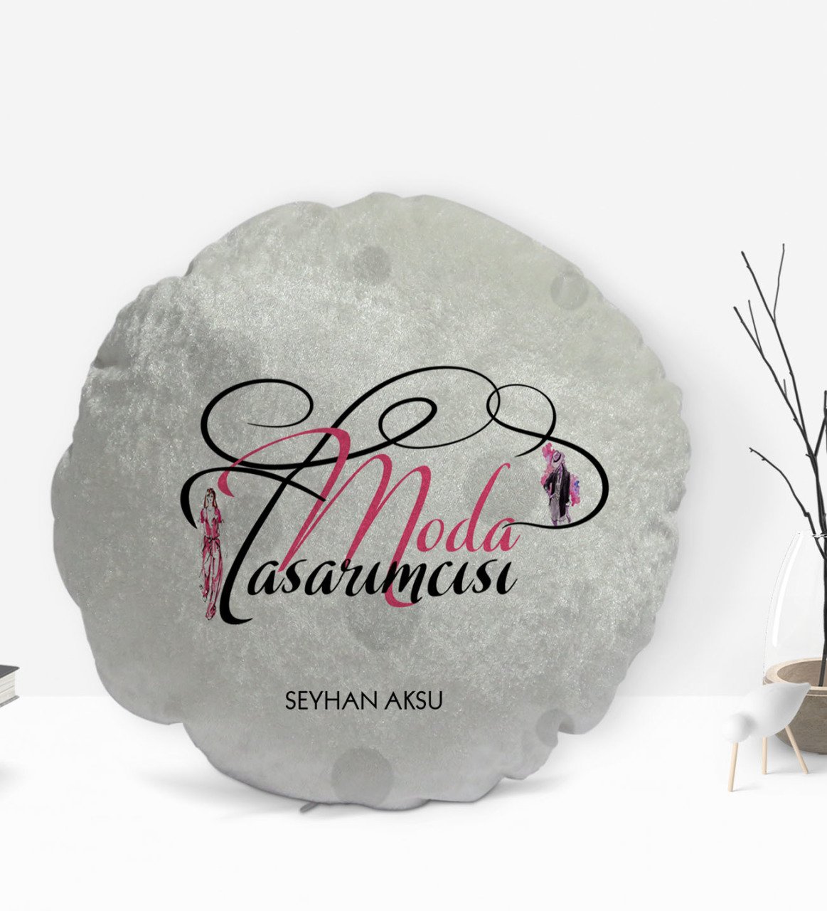 Kişiye Özel İsimli Moda Tasarımcısı Tasarımlı Dekoratif Kırlent Yastık-3
