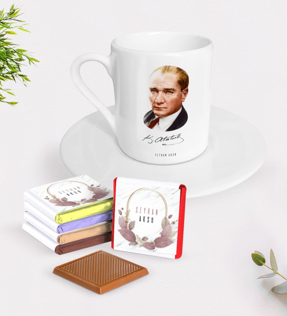 Kişiye Özel Atatürk Temalı Türk Kahvesi Fincanı ve Çikolata Hediye Seti-12