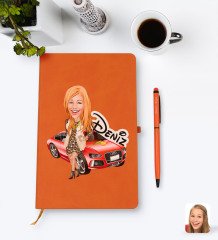 Kişiye Özel Kadın Patron Karikatürlü Turuncu Termo Deri Defter Kalem Seti Model 2
