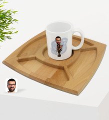 Kişiye Özel Okçu Karikatürlü Beyaz Kupa ve Doğal Masif Ahşap 4 Bölmeli Sunum Tabağı Çerezlik Hediye Seti-1