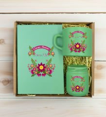 BK Gift Kişiye Özel İsimli DTF Anne Temalı Yeşil Defter & Kahve Fincanı & Mum Hediye Seti-6, Anneye Hediye, Anneler Günü Hediyesi