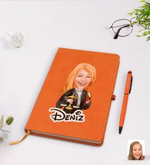 Kişiye Özel Kadın Avukat Karikatürlü Turuncu Termo Deri Defter Kalem Seti Model 1
