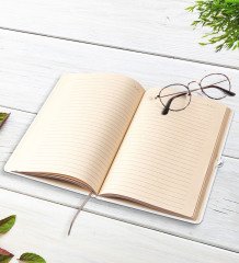 Kişiye Özel Kadınlar Günü Tasarımlı Beyaz Defter-8