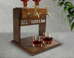 BK Gift Kişiye Özel Kabartma İsimli Çift Musluklu Doğal Ahşap Viski Standı, İçki Standı, Doğum Günü Hediyesi, Ev Hediyesi, Erkek Hediye-13