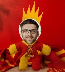 BK Gift Kişiye Özel Sarı Kırmızı Taraftar Tasarımlı Kral Bebek Yastık-5, Taraftar Hediyesi, Taraftar Yastık