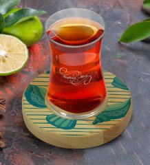 Kişiye Özel Deniz Kabukları Tasarımlı Doğal Ahşap Tabaklı Heybeli Çay Bardağı Model 2