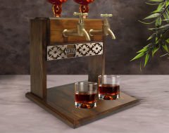 BK Gift Kişiye Özel Kabartma İsimli Çift Musluklu Doğal Ahşap Viski Standı, İçki Standı, Doğum Günü Hediyesi, Ev Hediyesi, Erkek Hediye-25