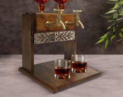 BK Gift Kişiye Özel Kabartma İsimli Çift Musluklu Doğal Ahşap Viski Standı, İçki Standı, Doğum Günü Hediyesi, Ev Hediyesi, Erkek Hediye-28